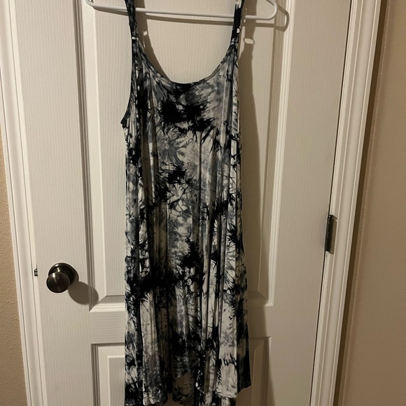 Torrid Black and White Tie-Dye Mini Dress - Picture 1 of 3